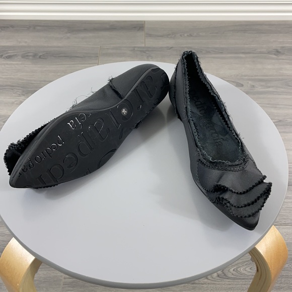 NEW Pedro Garcia Albany Ruffle Satin Skimmer - Picture 5 of 6